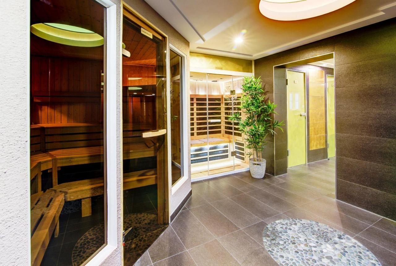 Hotel Residenz Waldkrone Ostseebad Kühlungsborn Екстериор снимка