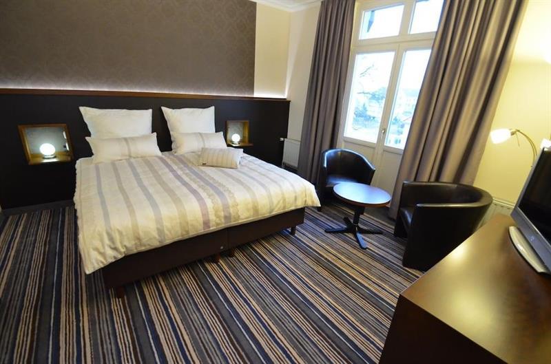 Hotel Residenz Waldkrone Ostseebad Kühlungsborn Екстериор снимка