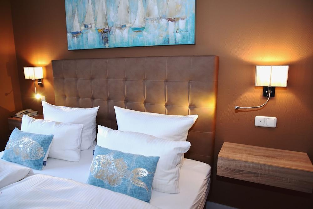 Hotel Residenz Waldkrone Ostseebad Kühlungsborn Екстериор снимка